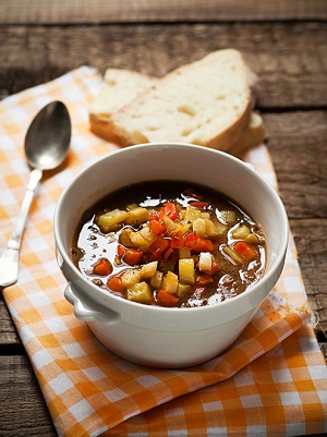 Čorba sa klicama od sočiva