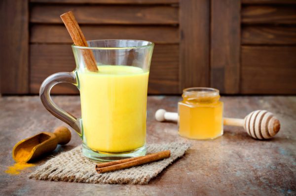 Saveznici za detox kože – limun, ananas i kurkuma